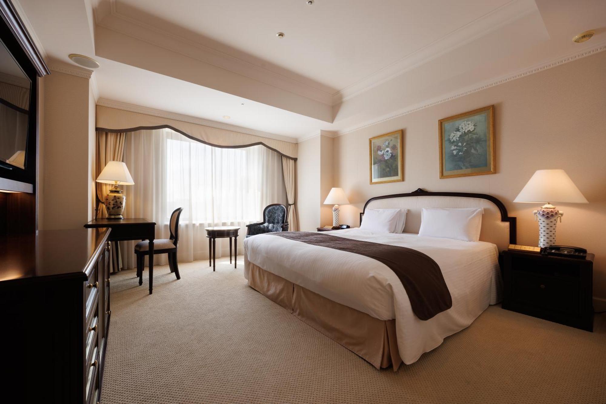 Top Hotels in Shinbashi, Tokyo